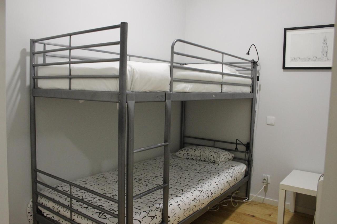 Practical And Comfortable Apartment With Garden Порту Экстерьер фото